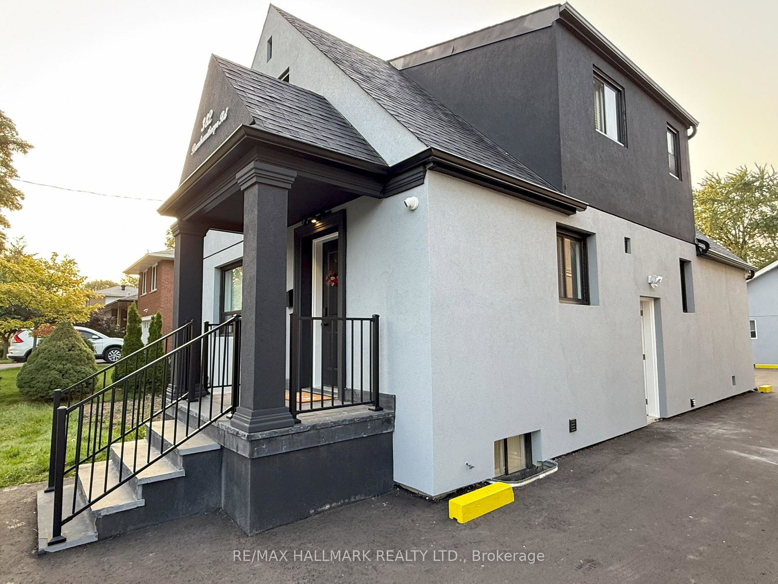 382-burnhamthorpe-road-etobicoke-ontario-w12391543