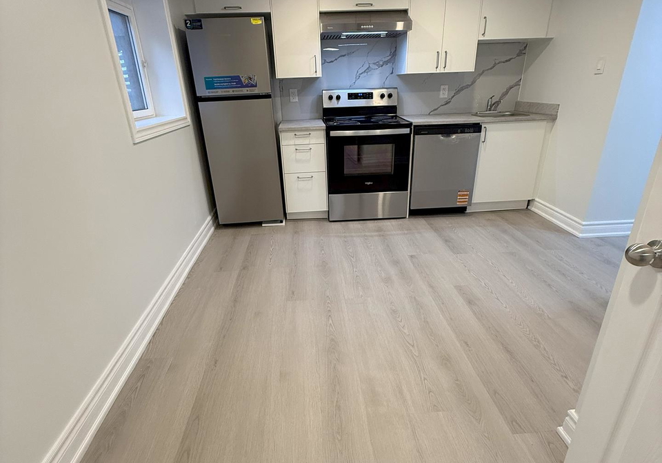 382-burnhamthorpe-road-etobicoke-ontario-w12391543