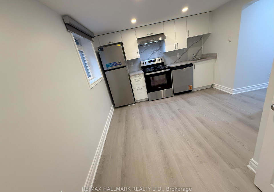 382-burnhamthorpe-road-etobicoke-ontario-w12391543