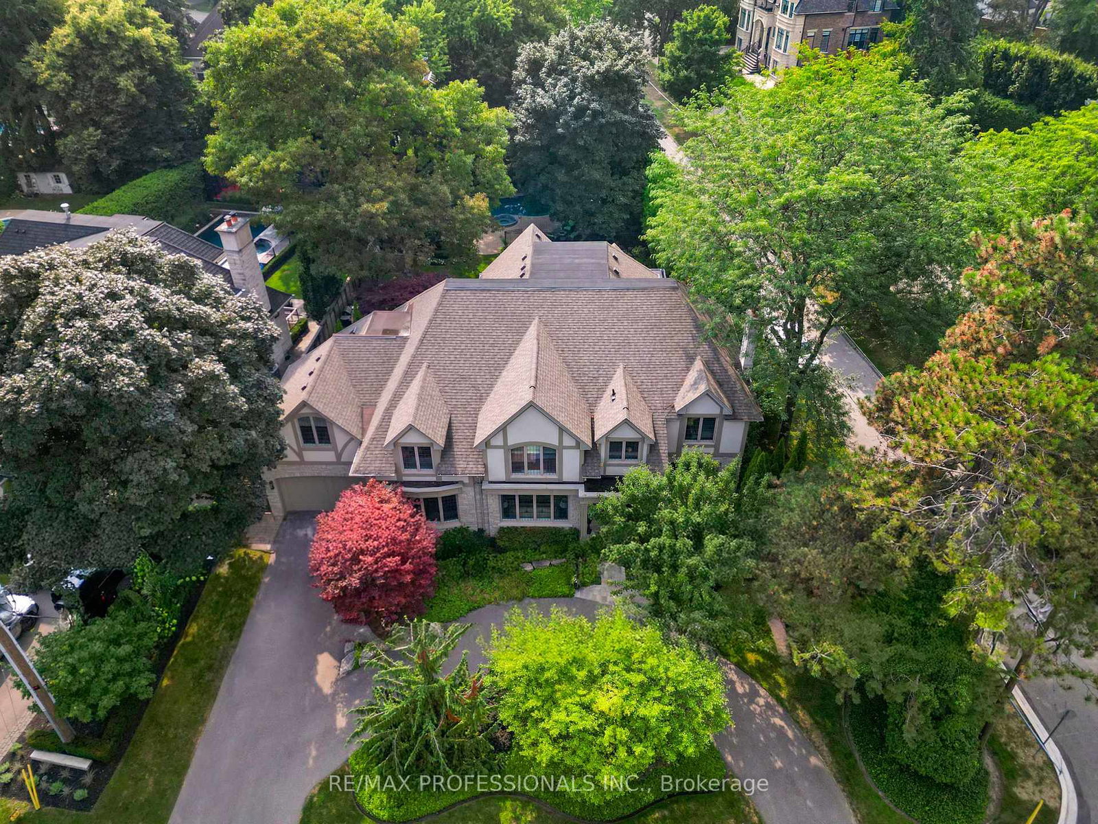 40-edgehill-road-etobicoke-ontario-w12391631