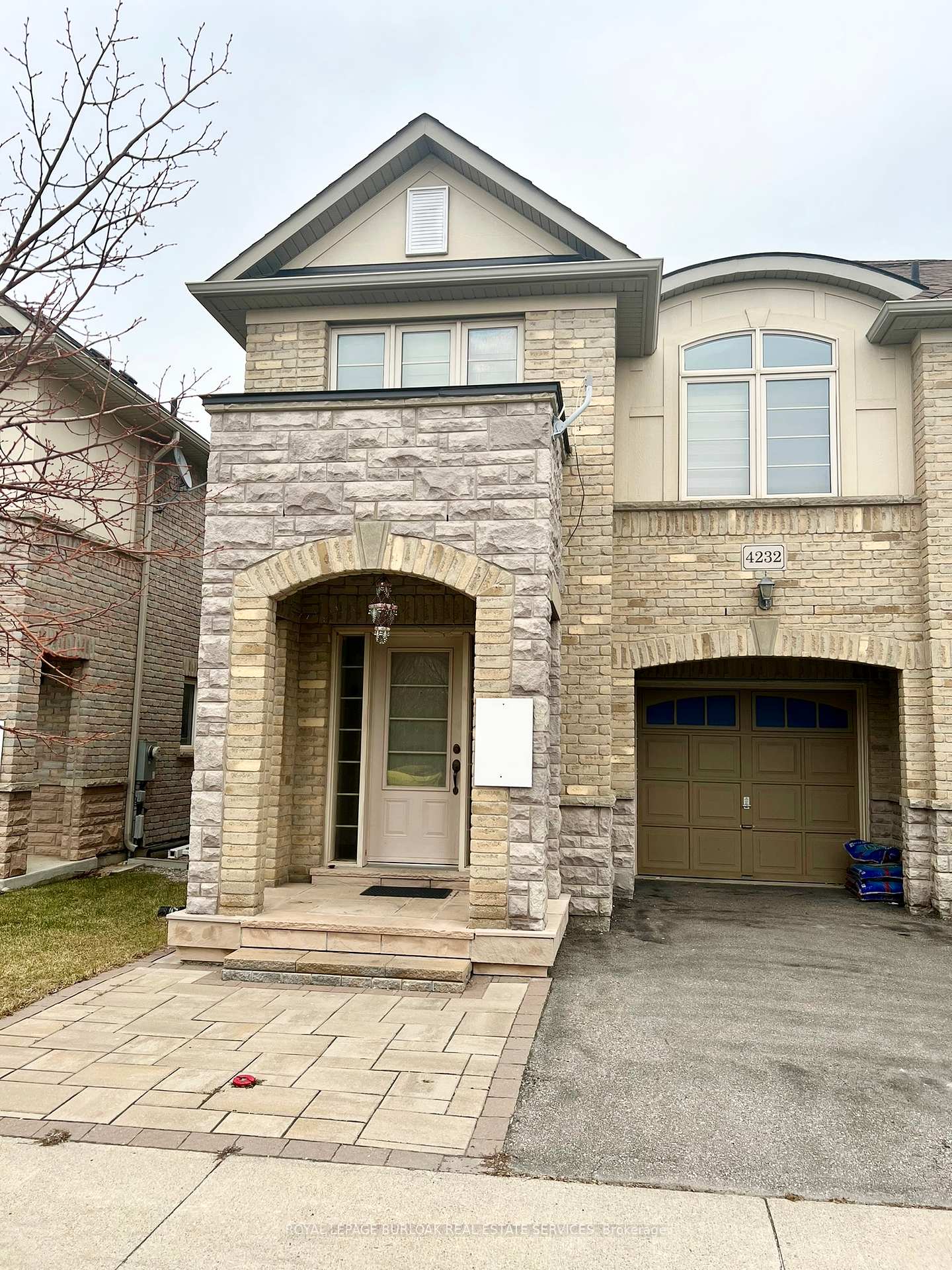 4232-thomas-alton-boulevard-burlington-ontario-w12391642