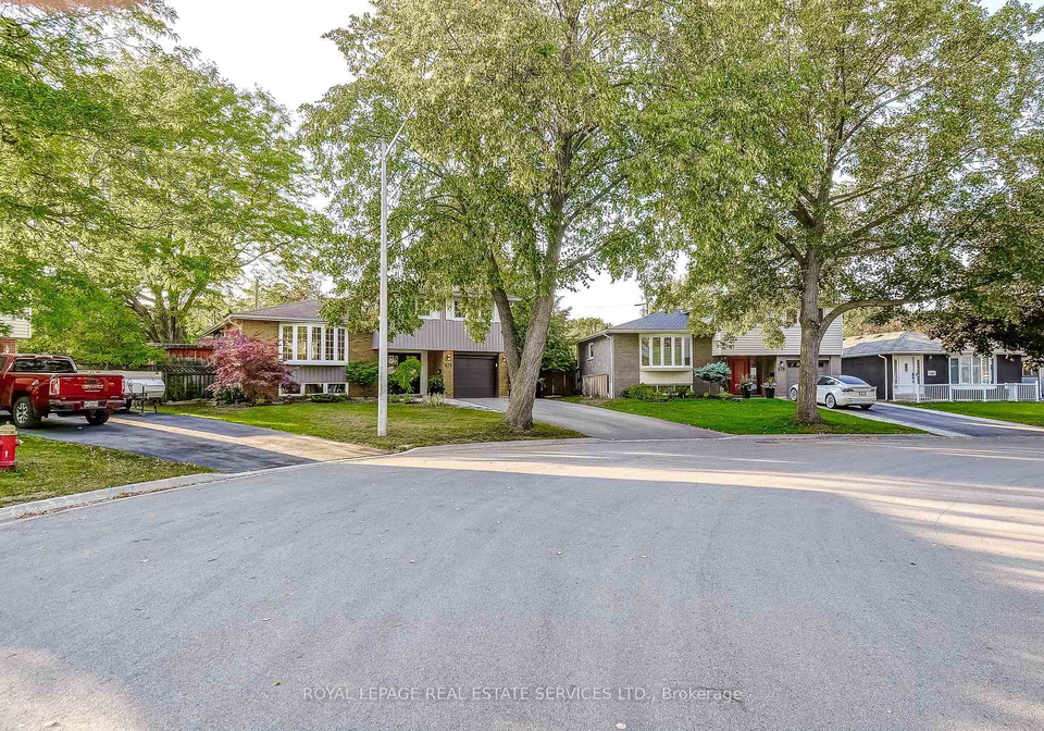 676-meadow-lane-burlington-ontario-w12391682