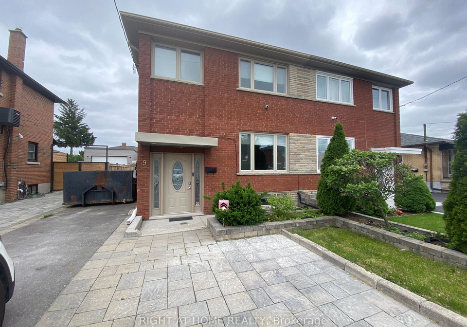 9-snowood-court-york-ontario-w12391823