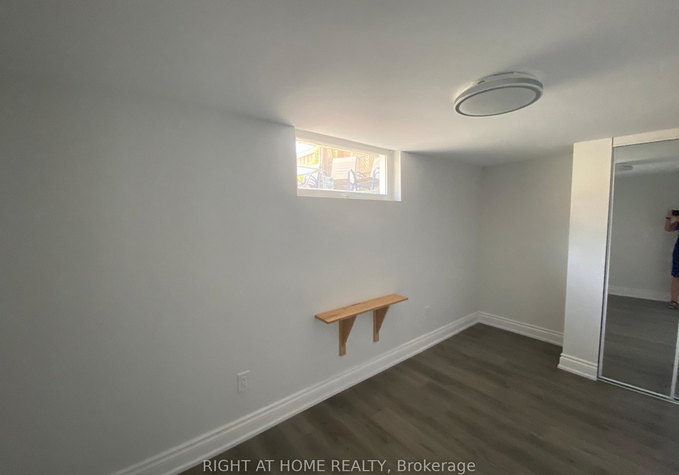 9-snowood-court-york-ontario-w12391823