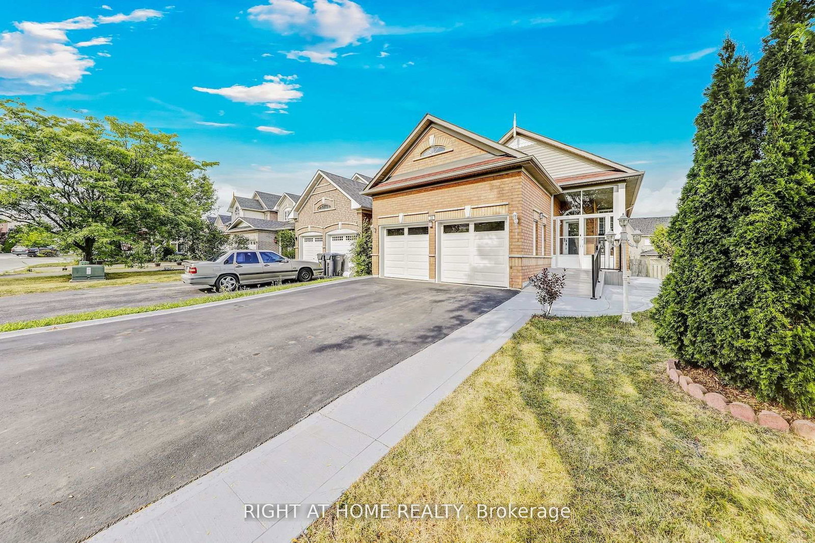 36-hayloft-court-brampton-ontario-w12391832