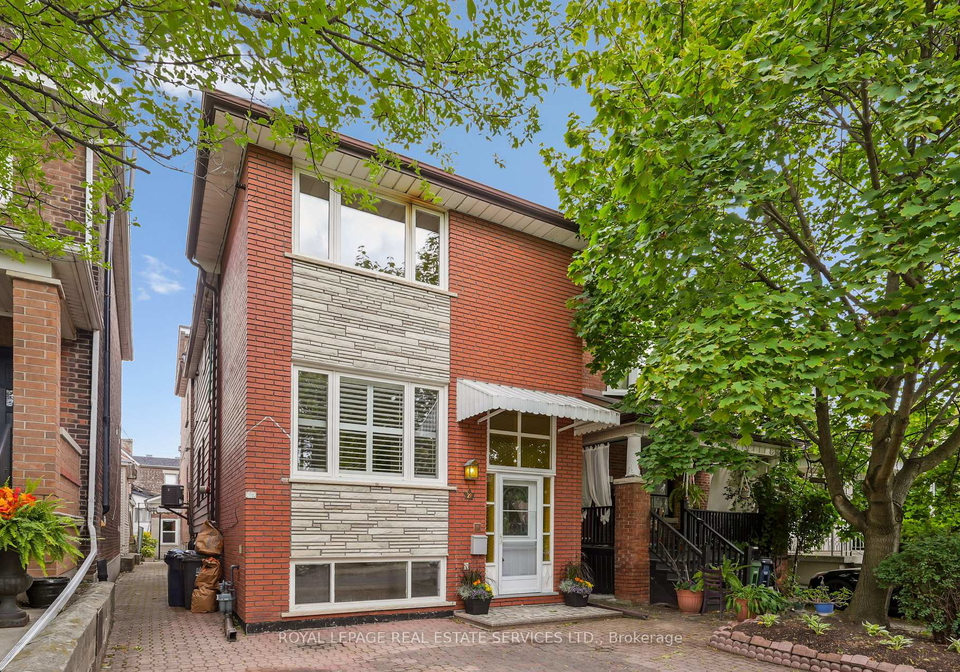 29-greenlaw-avenue-toronto-ontario-w12391893