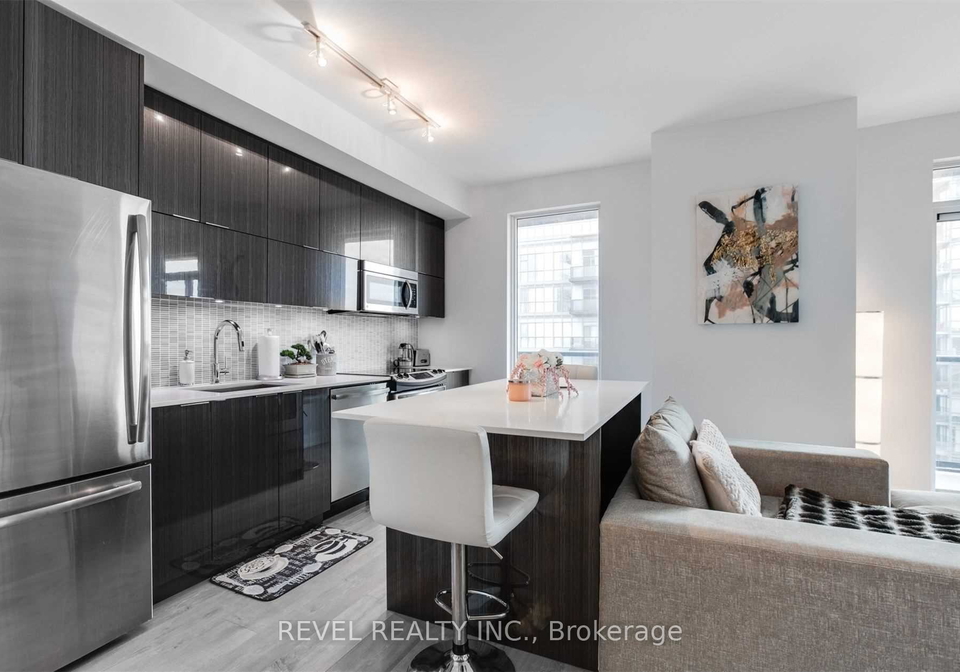 56-annie-craig-drive-etobicoke-ontario-w12392062