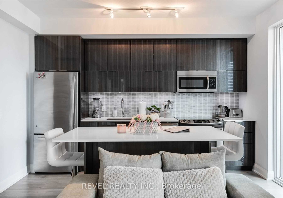 56-annie-craig-drive-etobicoke-ontario-w12392062