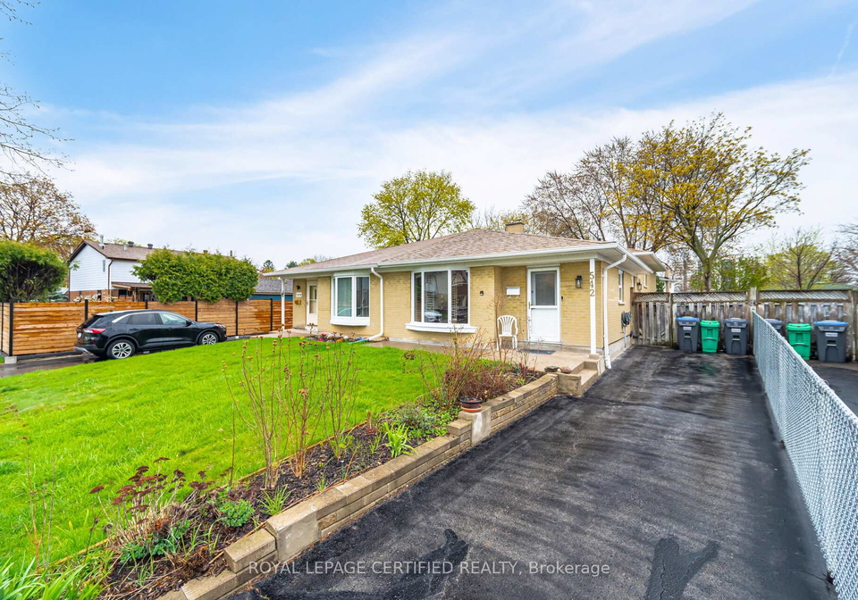 542-lana-terrace-mississauga-ontario-w12392187