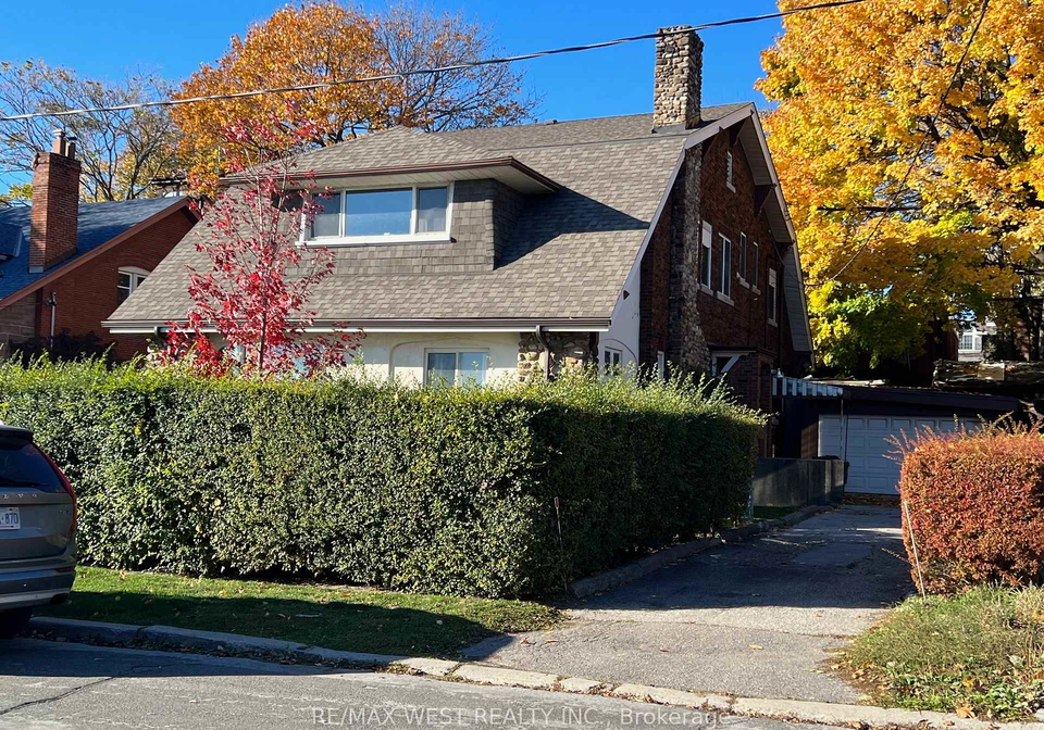 14-glenavon-road-toronto-ontario-w12392206