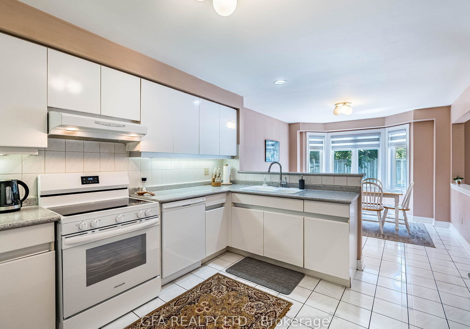 5580-middlebury-drive-mississauga-ontario-w12392291