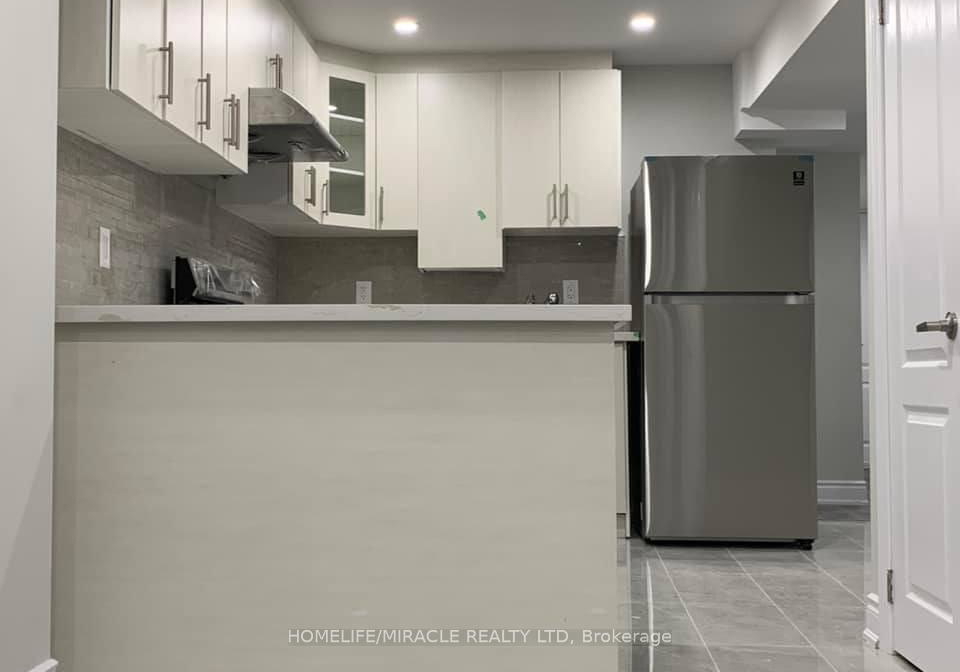 65-versailles-crescent-brampton-ontario-w12392370