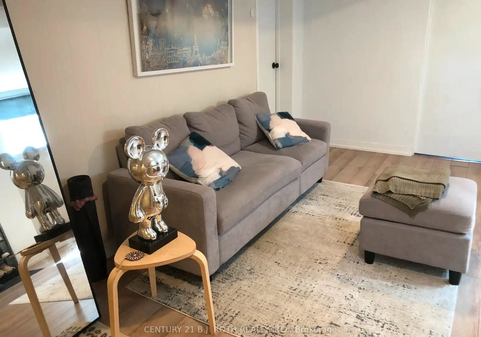 7-ashmore-avenue-etobicoke-ontario-w12392433