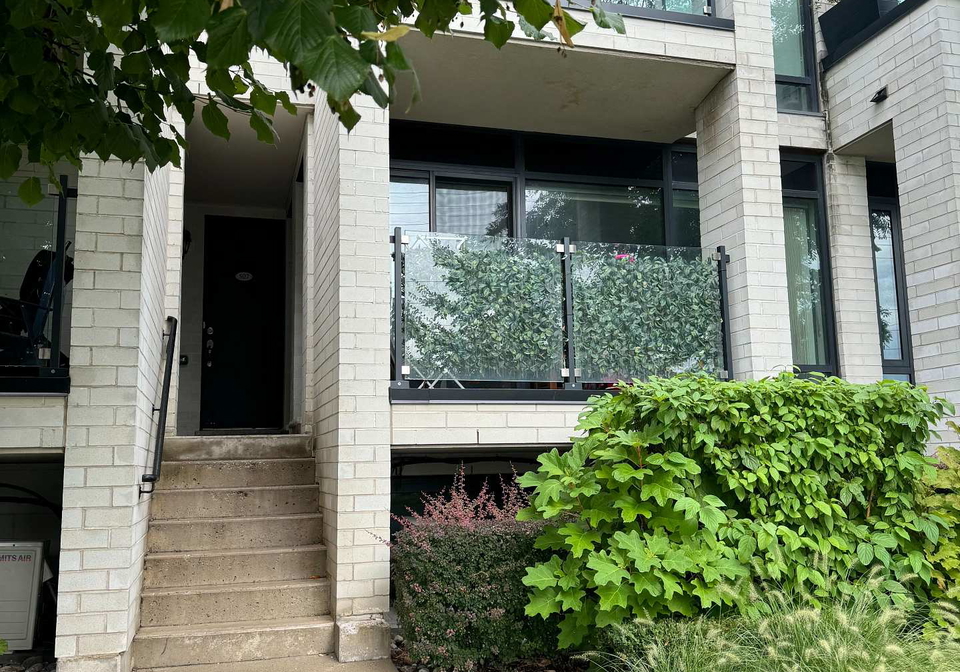 142-widdicombe-hill-boulevard-etobicoke-ontario-w12392700