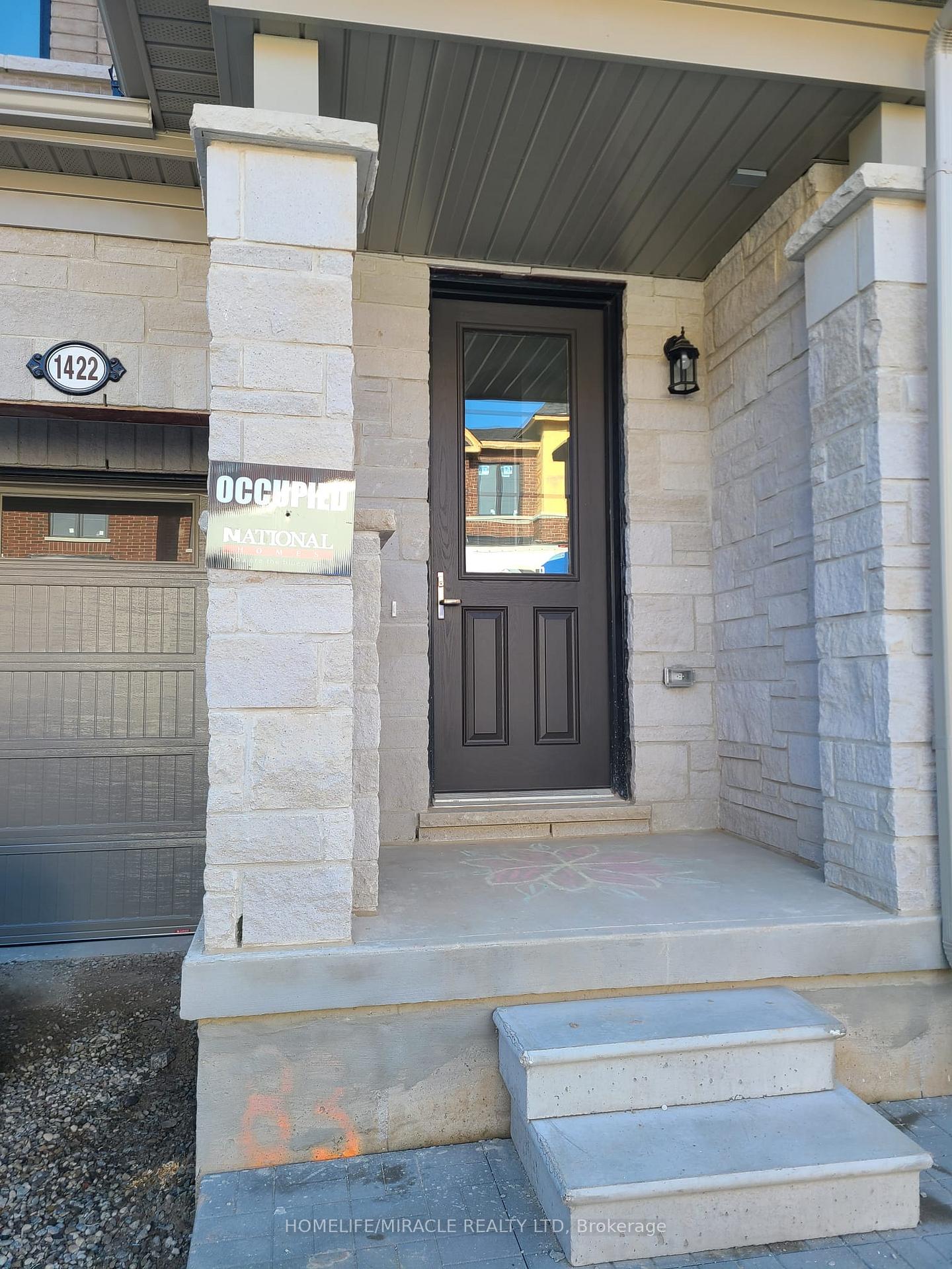 oakmont-common-burlington-ontario-w12392701