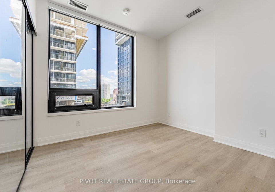 4023-the-exchange-mississauga-ontario-w12392745