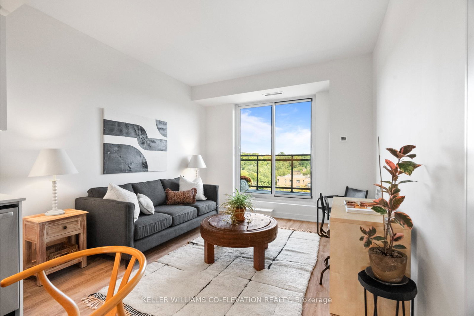 1-neighbourhood-lane-etobicoke-ontario-w12392961