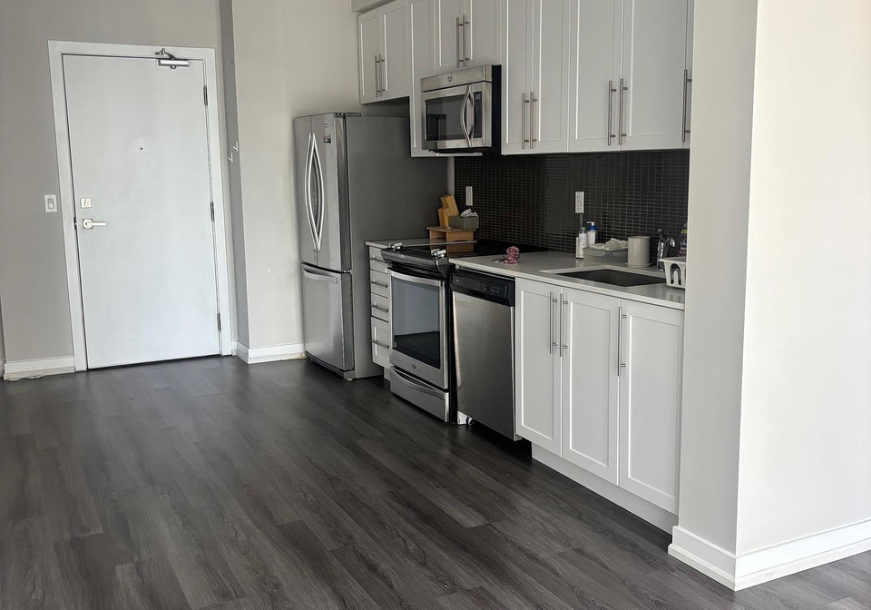 510-curran-place-mississauga-ontario-w12393049