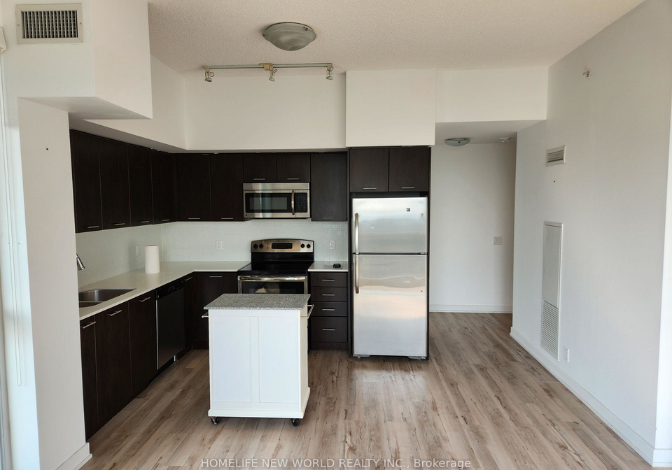 2220-lake-shore-boulevard-w-etobicoke-ontario-w12393214