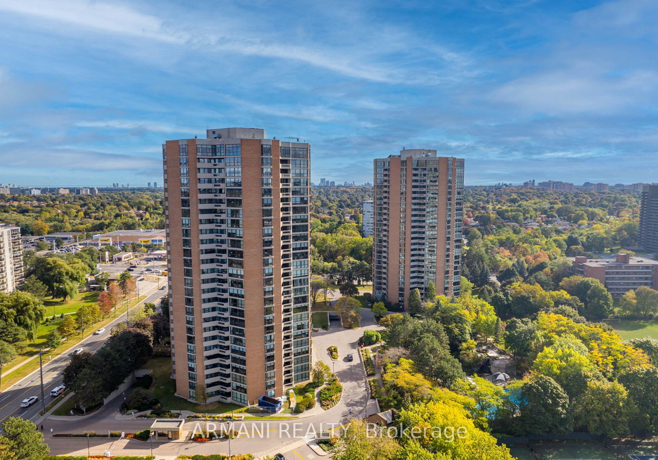 2010-islington-avenue-etobicoke-ontario-w12393319