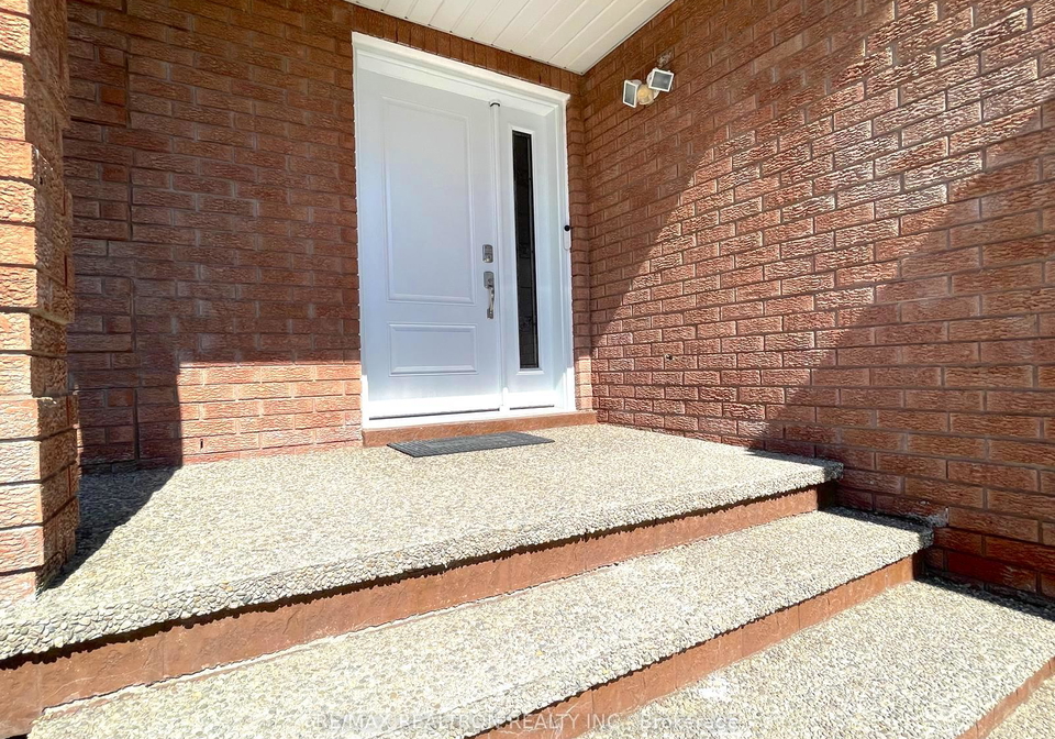 845-winterton-way-mississauga-ontario-w12393364