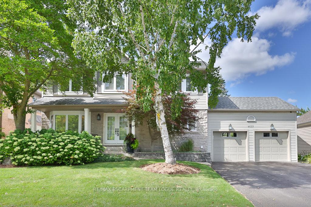 4135-millcroft-park-drive-burlington-ontario-w12393580