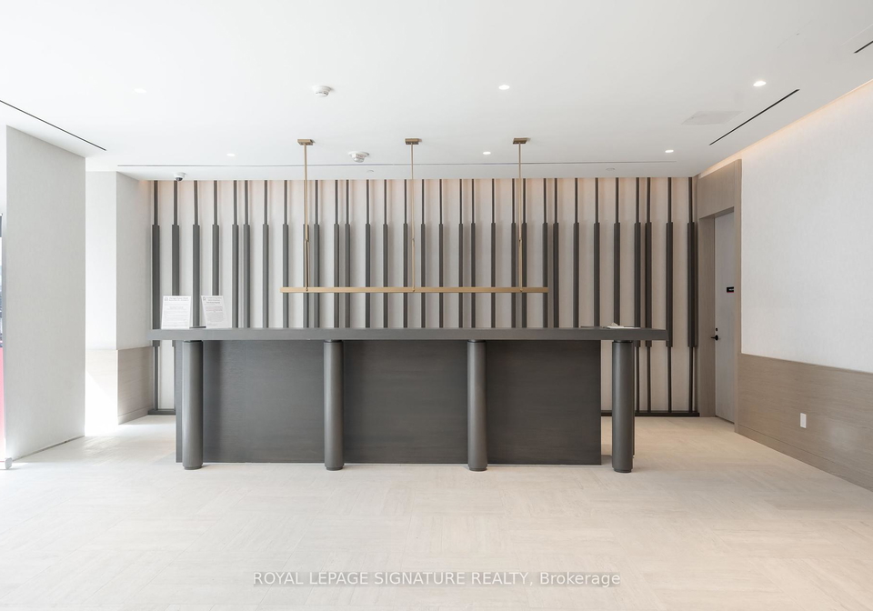 4015-the-exchange-mississauga-ontario-w12393611