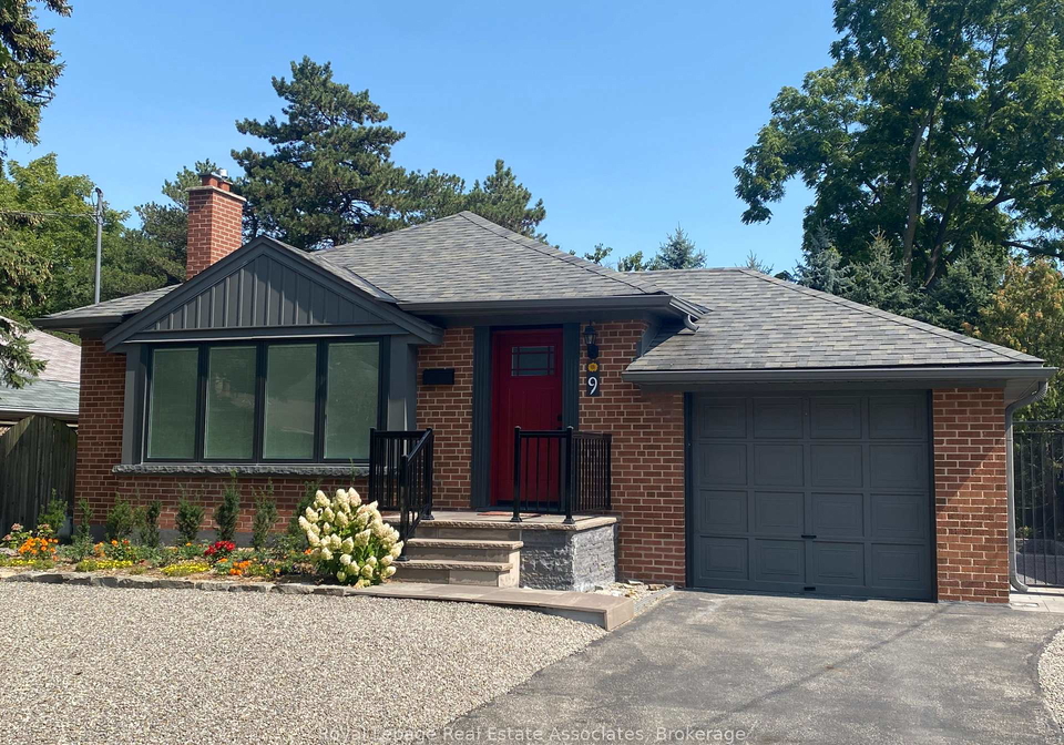9-sevenoaks-avenue-etobicoke-ontario-w12393639