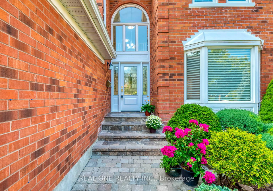 2751-duncairn-drive-mississauga-ontario-w12393652