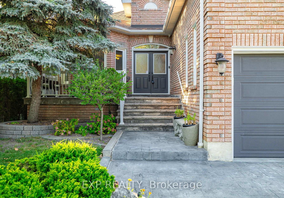 633-avonwick-avenue-mississauga-ontario-w12393698