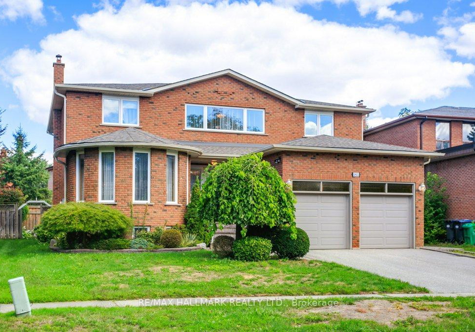 1811-beechknoll-avenue-mississauga-ontario-w12393776