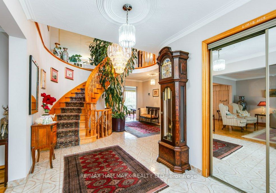 1811-beechknoll-avenue-mississauga-ontario-w12393776