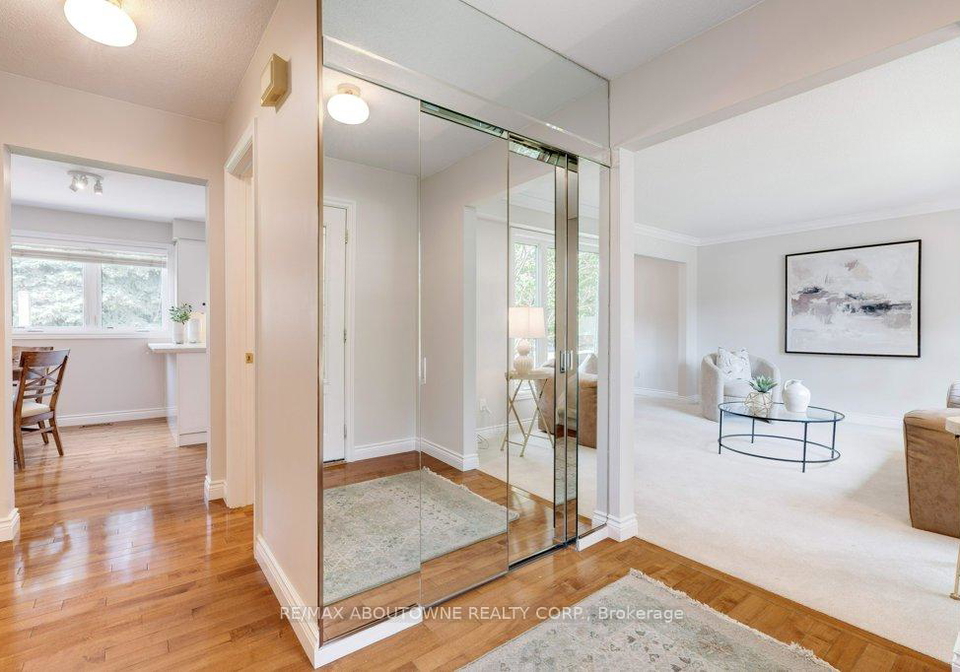 1409-grand-boulevard-oakville-ontario-w12393813