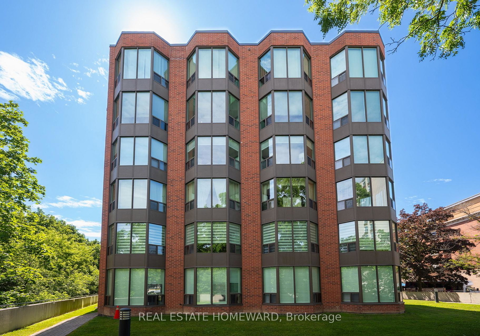 2121-lakeshore-road-burlington-ontario-w12393816