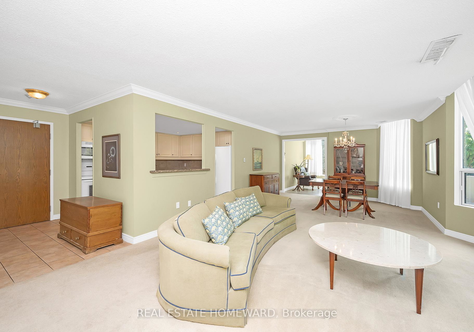 2121-lakeshore-road-burlington-ontario-w12393816