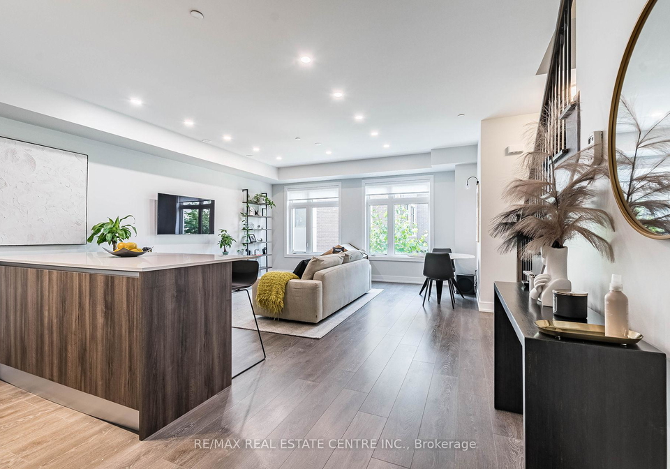 66-long-branch-avenue-etobicoke-ontario-w12393835
