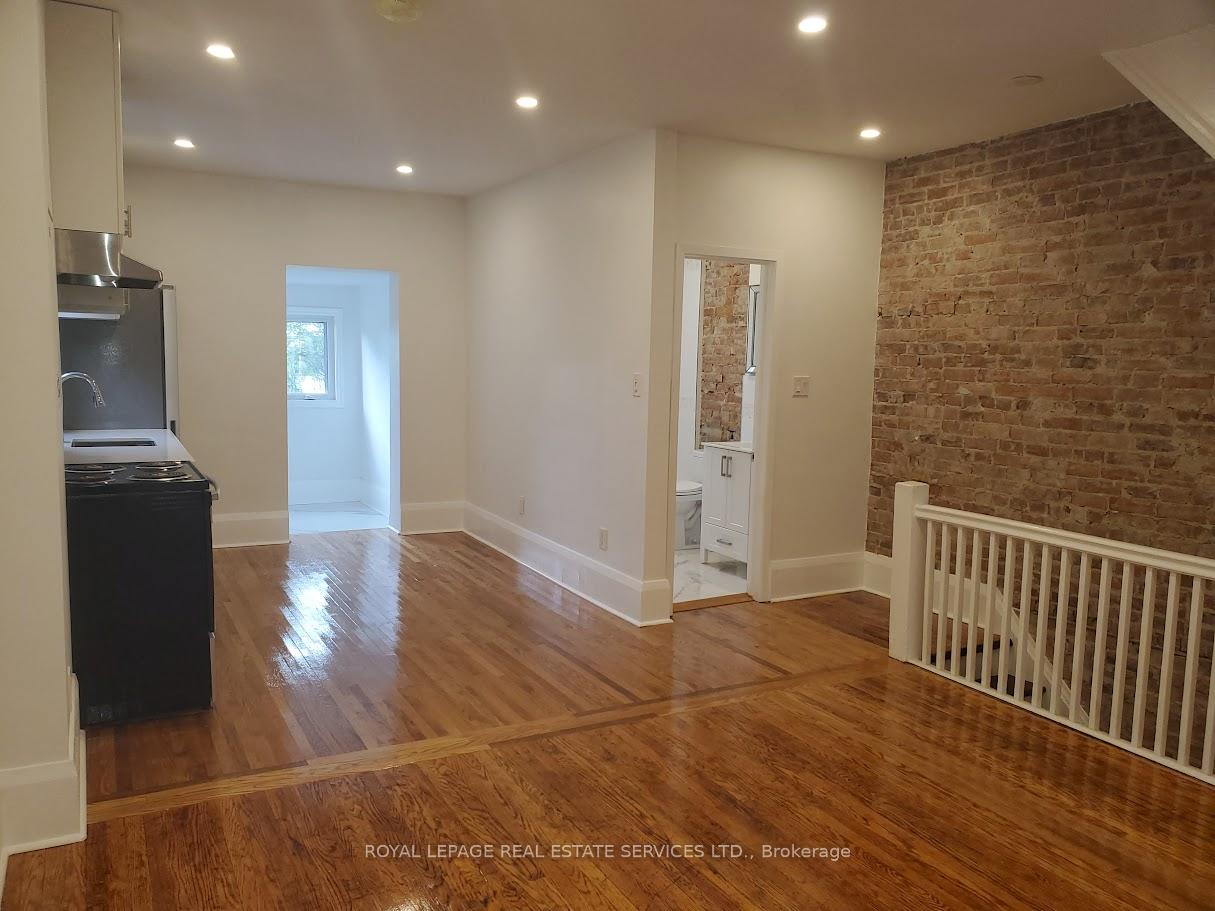 1300-lansdowne-avenue-toronto-ontario-w12393864