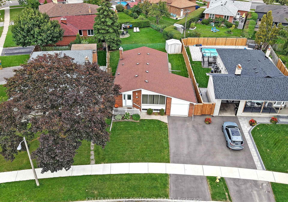 50-dixfield-drive-etobicoke-ontario-w12393882