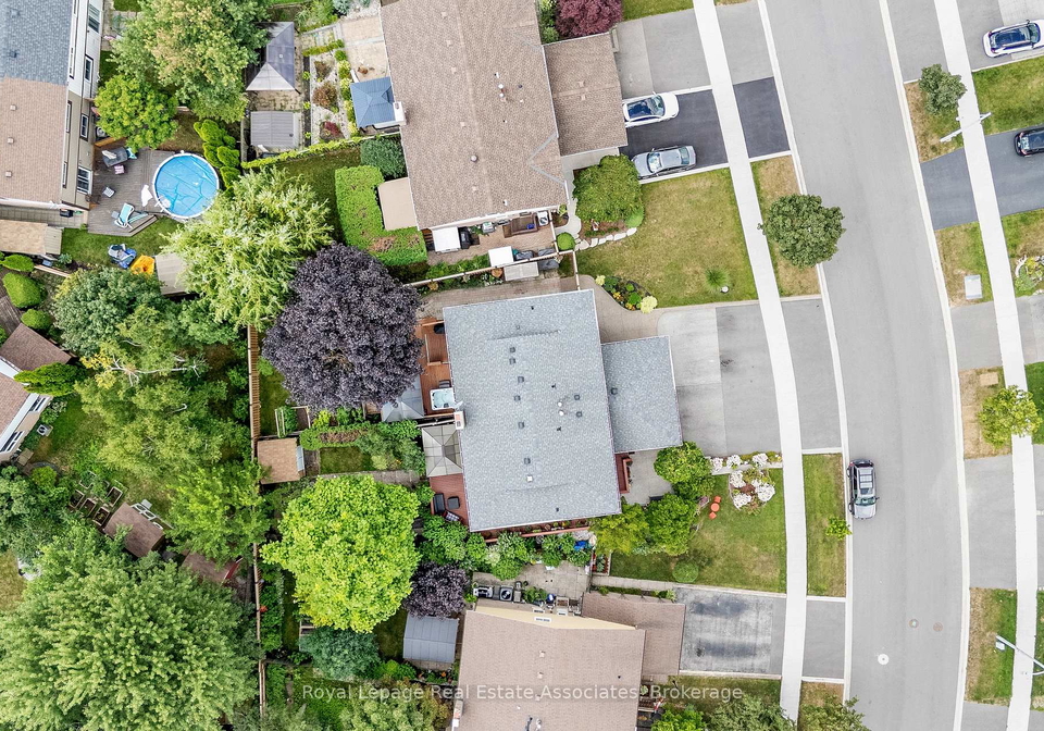 3104-autumn-hill-crescent-burlington-ontario-w12394699