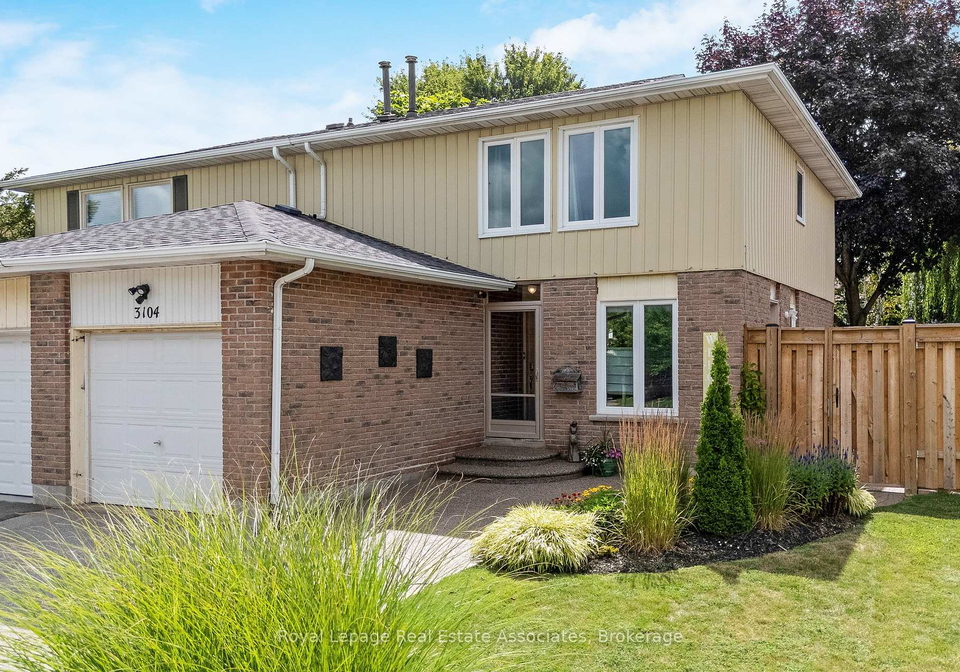 3104-autumn-hill-crescent-burlington-ontario-w12394699