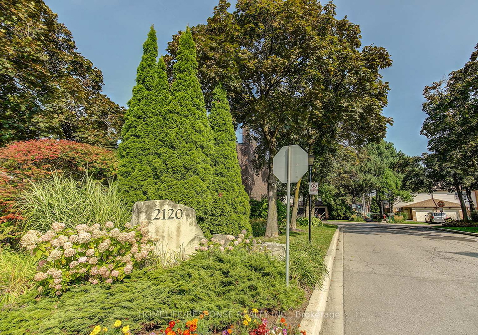 2120-rathburn-road-e-mississauga-ontario-w12394976