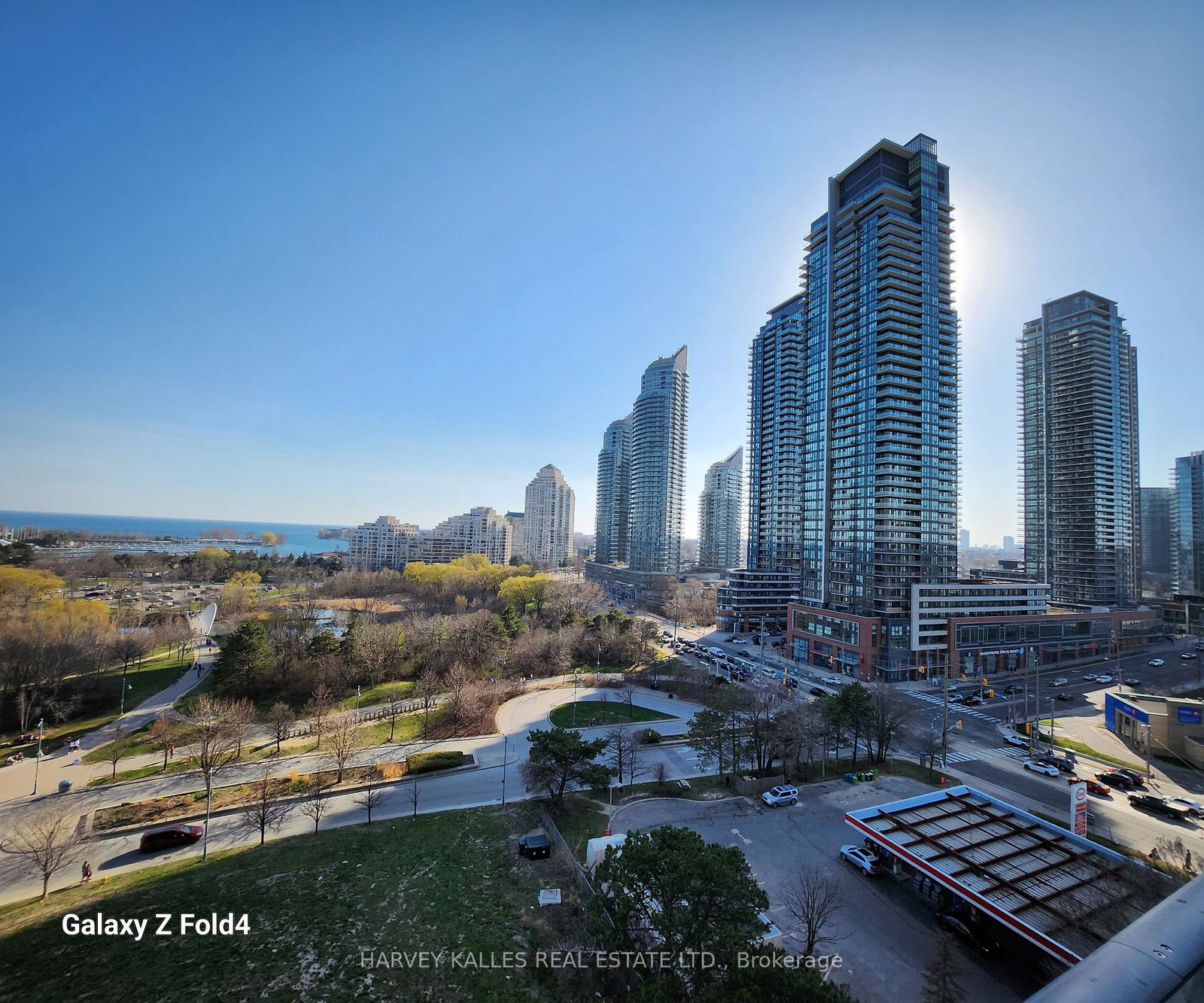 30-shore-breeze-drive-etobicoke-ontario-w12395173