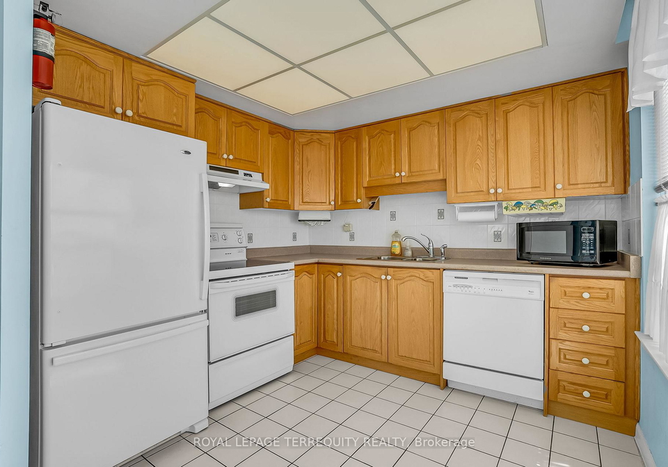 550-webb-drive-mississauga-ontario-w12395333