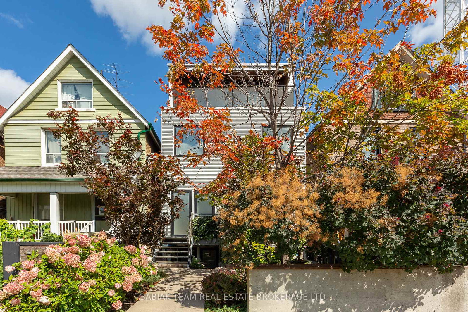 3212-dundas-street-w-toronto-ontario-w12395336
