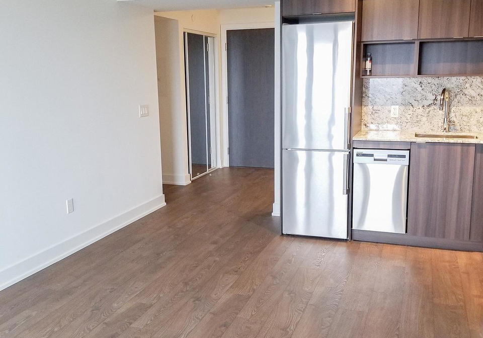 7-mabelle-avenue-etobicoke-ontario-w12395354