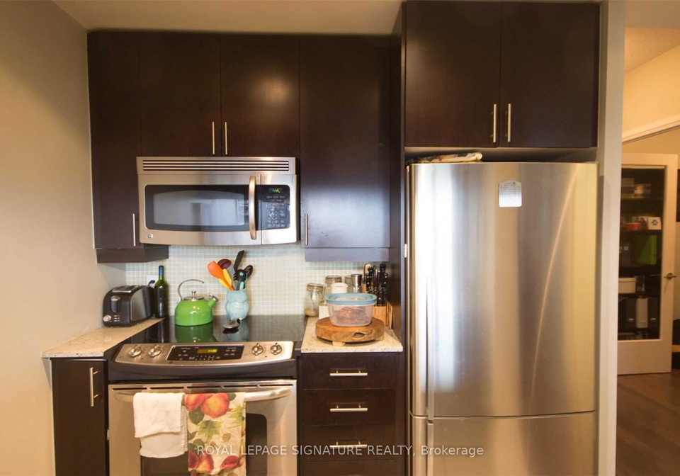 1055-southdown-road-mississauga-ontario-w12395509