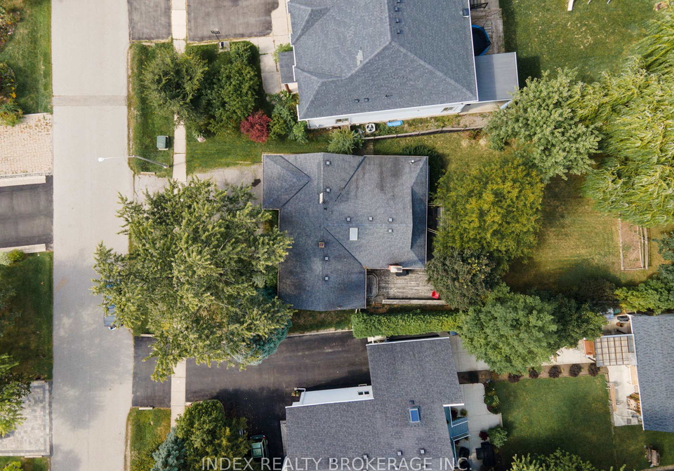 1073-kent-avenue-e-oakville-ontario-w12395533
