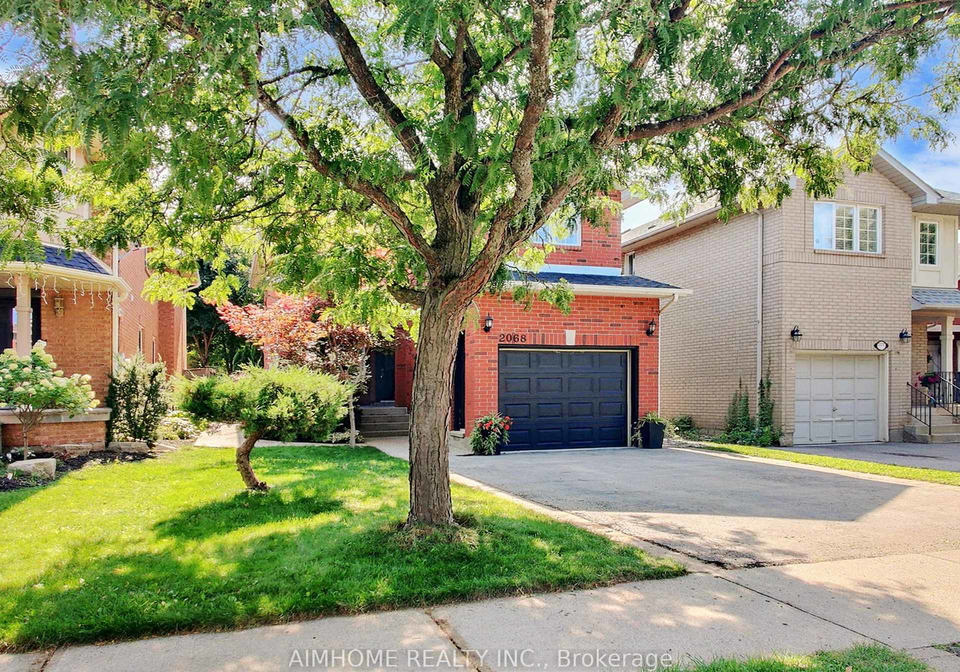 2068-westmount-drive-oakville-ontario-w12395615