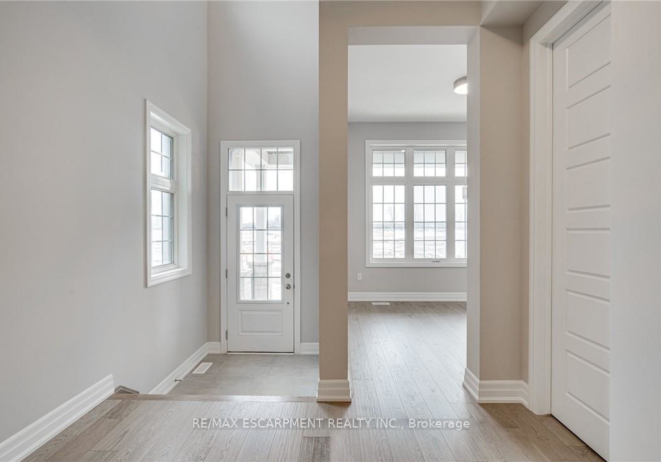 3041-william-cutmore-boulevard-oakville-ontario-w12395837