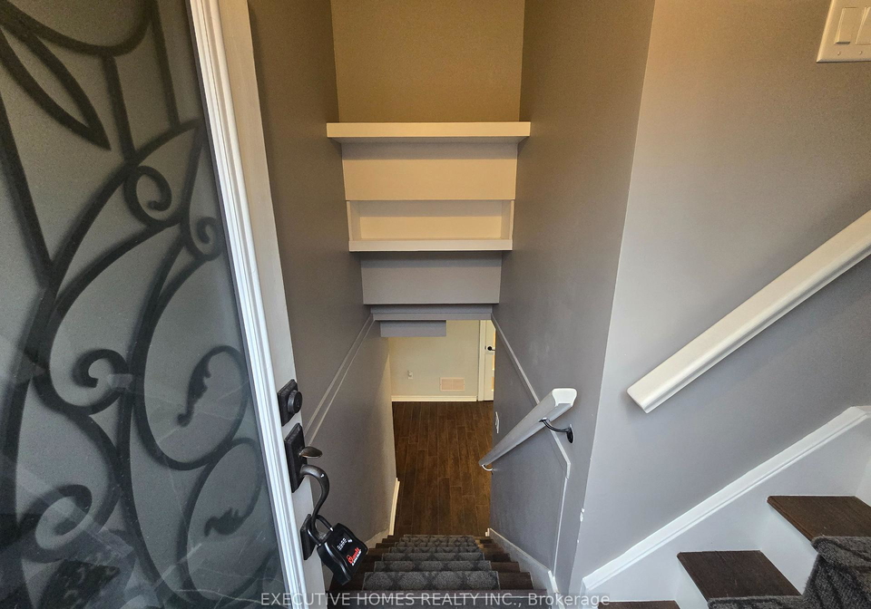 5382-spruce-avenue-n-burlington-ontario-w12395941